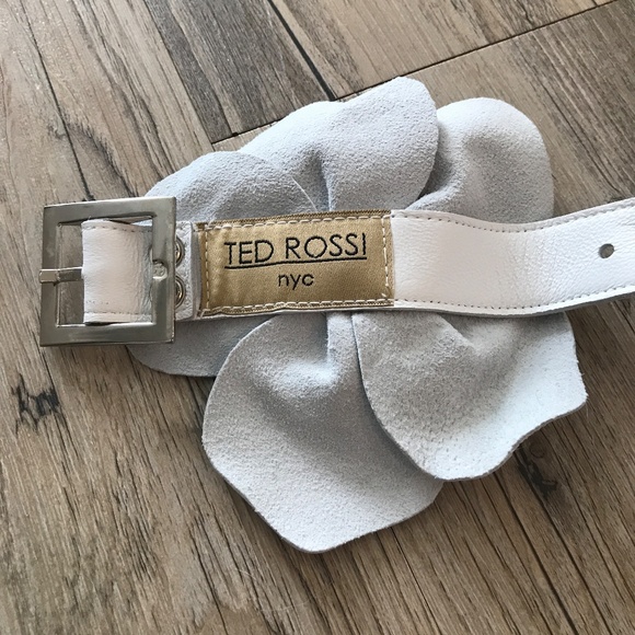 Ted Rossi White Leather Flower Beaded Cuff Bracelet - Picture 3 of 8